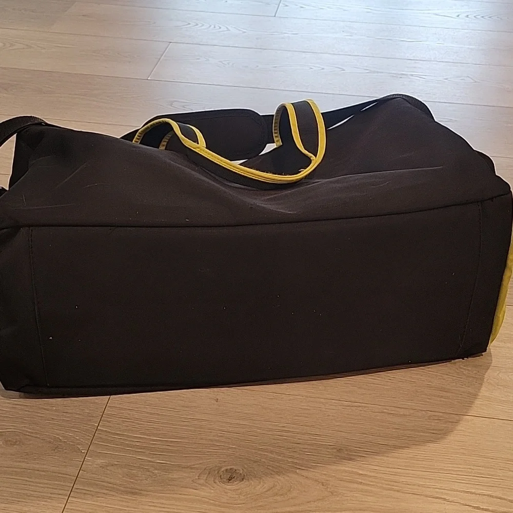 Lacoste Parfumes Weekender Bag